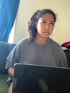 AshleyLoveee - October 29, 2025 15:40