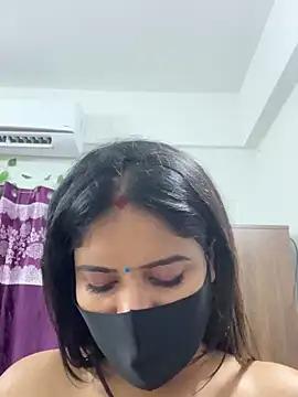 V-hot-sweet - August 8, 2025 18:36