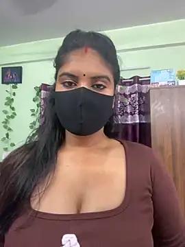 V-hot-sweet - August 17, 2025 10:11