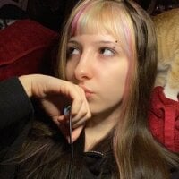 Lilliereign's Free Live Sex Cam