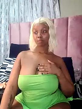 QueenTee23 - March 11, 2025 01:50