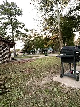 HTXBELLE - December 11, 2025 23:40