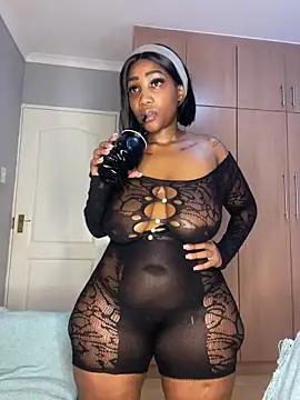 HugeMassiveBooty - June 21, 2025 01:30