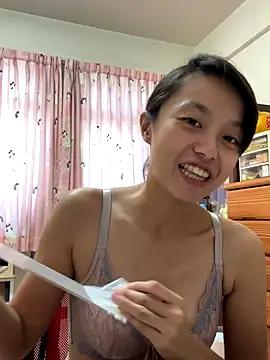 Ladypaggy - December 12, 2025 07:32