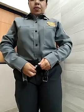 Ariana-07