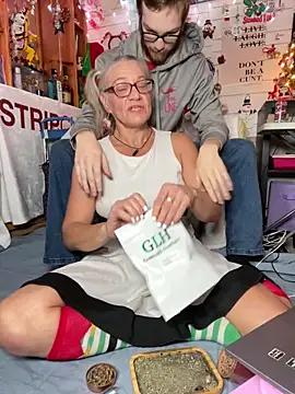 TrenaAnne - December 12, 2025 23:32