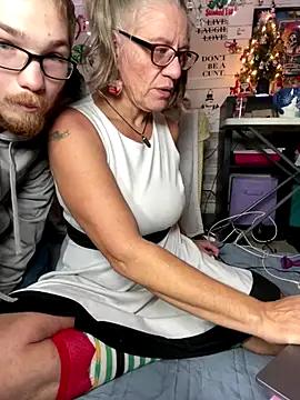 TrenaAnne - December 13, 2025 00:08