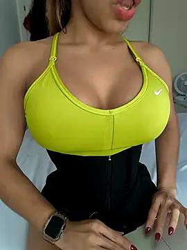 Alyssa_76