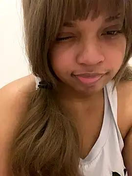 AwkwardJasminee - January 6, 2026 10:00