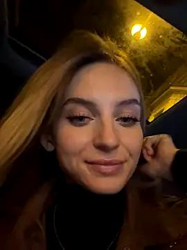 -AngelAri- - September 22, 2025 22:30