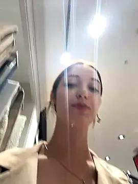 DollyTall - August 27, 2025 11:10