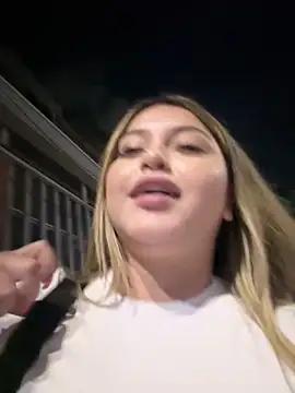 Lunablossom_ - September 17, 2025 00:50