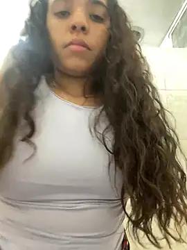 Monycapop - May 8, 2025 00:28