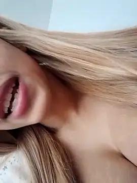 Rubiasmrsexy - August 15, 2025 20:10