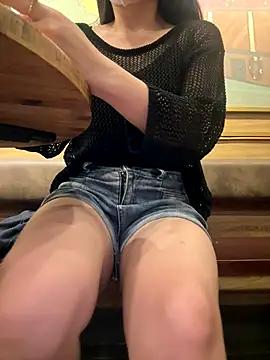 Meii-meyy - December 11, 2025 11:51