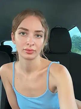 EvieEvans - September 8, 2025 18:50