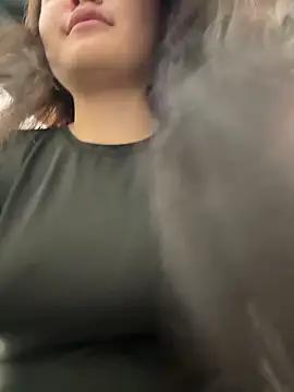 KissMeEva - October 25, 2025 19:40