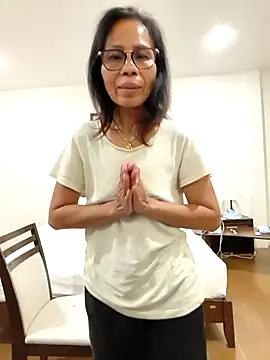 Mama_Eva_1 - December 9, 2025 23:40