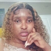 Bustygoddess32's Free Live Sex Cam