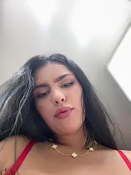 Maddy_Rouse_ - July 16, 2025 01:40