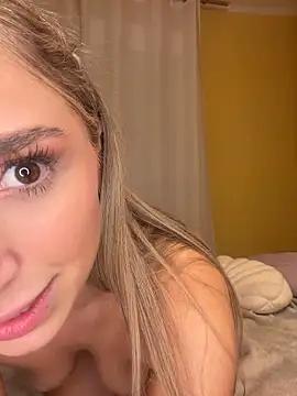 Mikateen - December 7, 2025 23:00