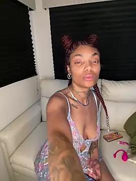 Butterflybootyy - June 9, 2025 06:30