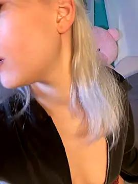 TheRealJessyLey - December 2, 2025 19:09