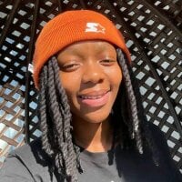 Jazmine-Blue's Free Live Sex Cam