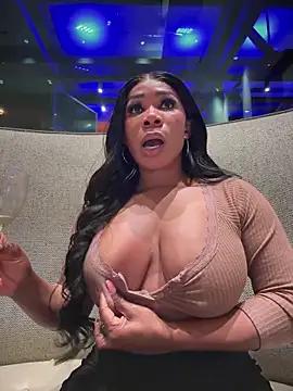 Belle___ - October 25, 2025 00:40