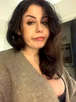 Holyeroticss - October 30, 2025 04:01