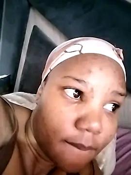 Spotty_Coochie - December 5, 2025 09:22