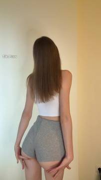 Adult Video tinaprettyy in Assjob and Solo Sexy Brunette