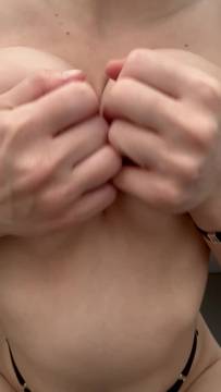 Porn Video RinaReyy in Showing Boobs and Solo Nude Sexy