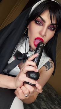 Adult Movie aleksa_vamp in Blowjob and Sexy