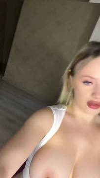 Hot Movie Showing Boobs with EmiliHix & Blonde Teen Natural Big Tits