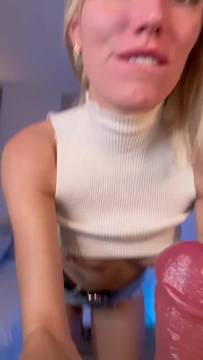 Porn Video Sextoy in the mouth with KellyKnightley & Nude Small Tits Blonde
