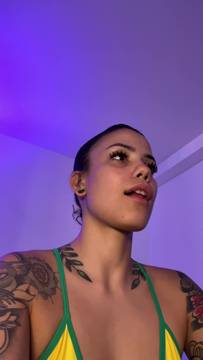 Video X-Rated SofiaReyess in Showing Boobs and Latina Solo Small Tits