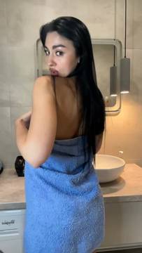 Movie Porno Showing Boobs with darianaa & Small Tits Brunette Shaved Pussy