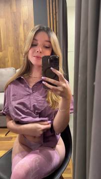 Video X-Rated Striptease with sofi_foxxxy and Solo Natural Big Tits