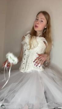 Video X-Rated gemmy_grace in Teasing & Blonde Solo Sexy