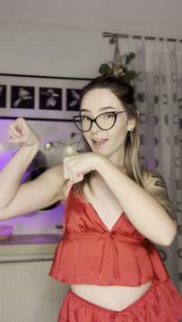 Movie Porno devil_mary in Teasing & Sexy Blonde Solo