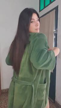 Hot Movie sashaislovee in Teasing & Brunette Sexy Solo