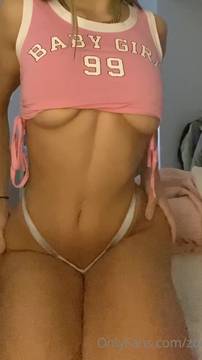 Film Porno Teasing with Zoey102 & Brunette Leaked Solo