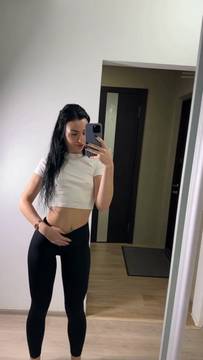 Video X-Rated darianaa in Showing Boobs & Small Tits Sexy Brunette