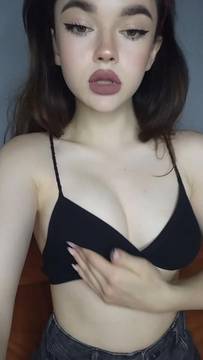 Video X-Rated SofiCrush in Teasing & Teen Brunette