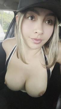 Porno Video lindadelavega in Showing Boobs & Big Boobs Blonde Latina