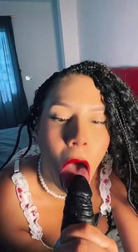 Movie X-Rated TiffannyRoss in Sextoy in the mouth & Sexy Big Ass Solo