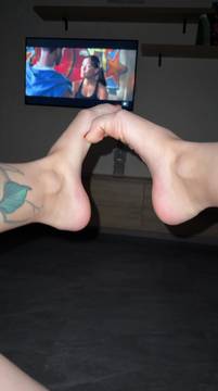 Adult Video yukicookkie in Feet Porn & Sexy Blonde Solo