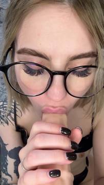 Porn Video SlyKarina in Blowjob and Teen Sexy