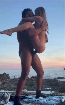 Hold and fuck me standing on the beach